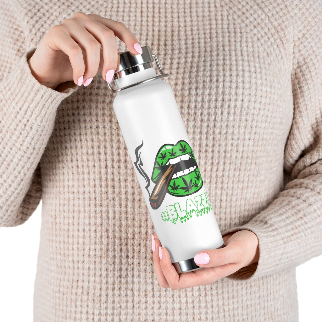 #Blazzup Spooky Drip green/white 22oz Vacuum Insulated Bottle