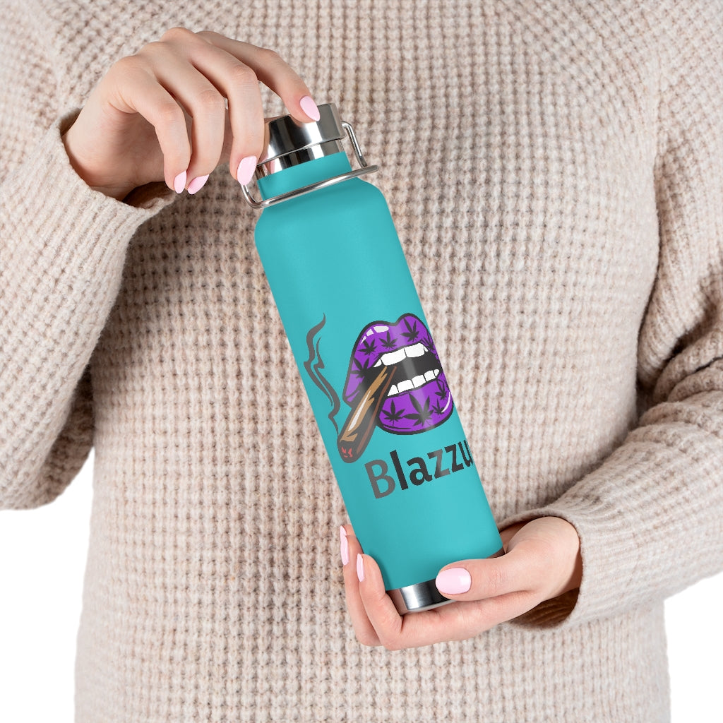 Blazzup  22oz Vacuum Insulated Bottle