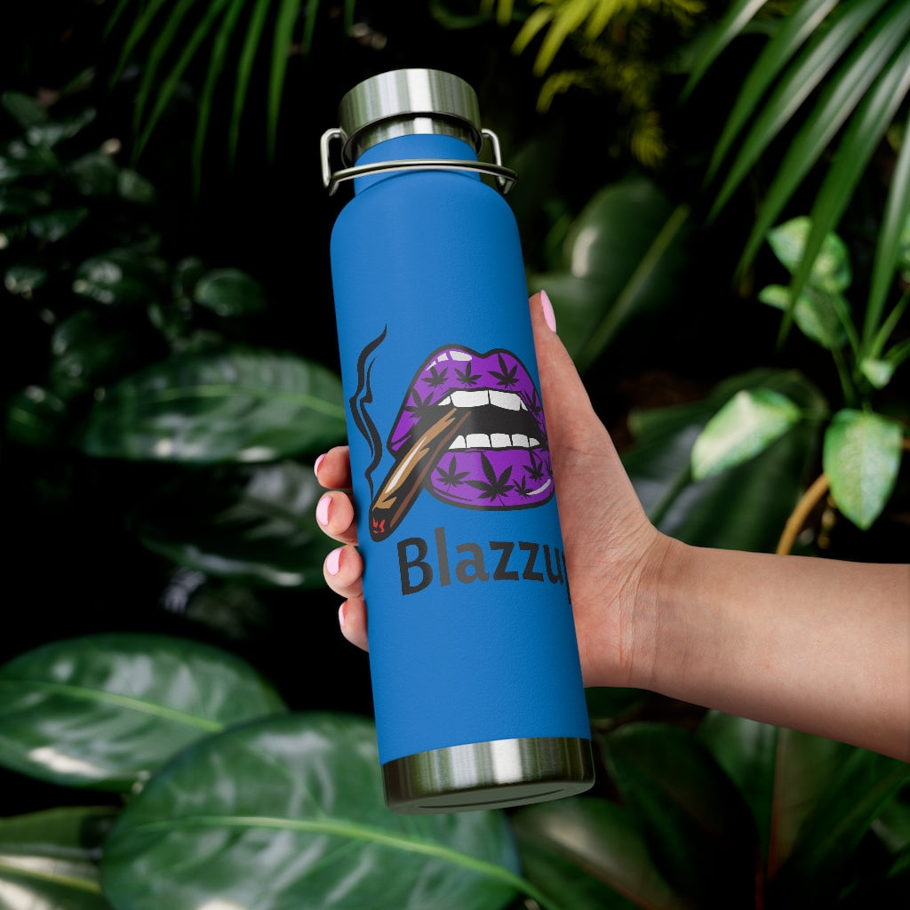 Blazzup  22oz Vacuum Insulated Bottle