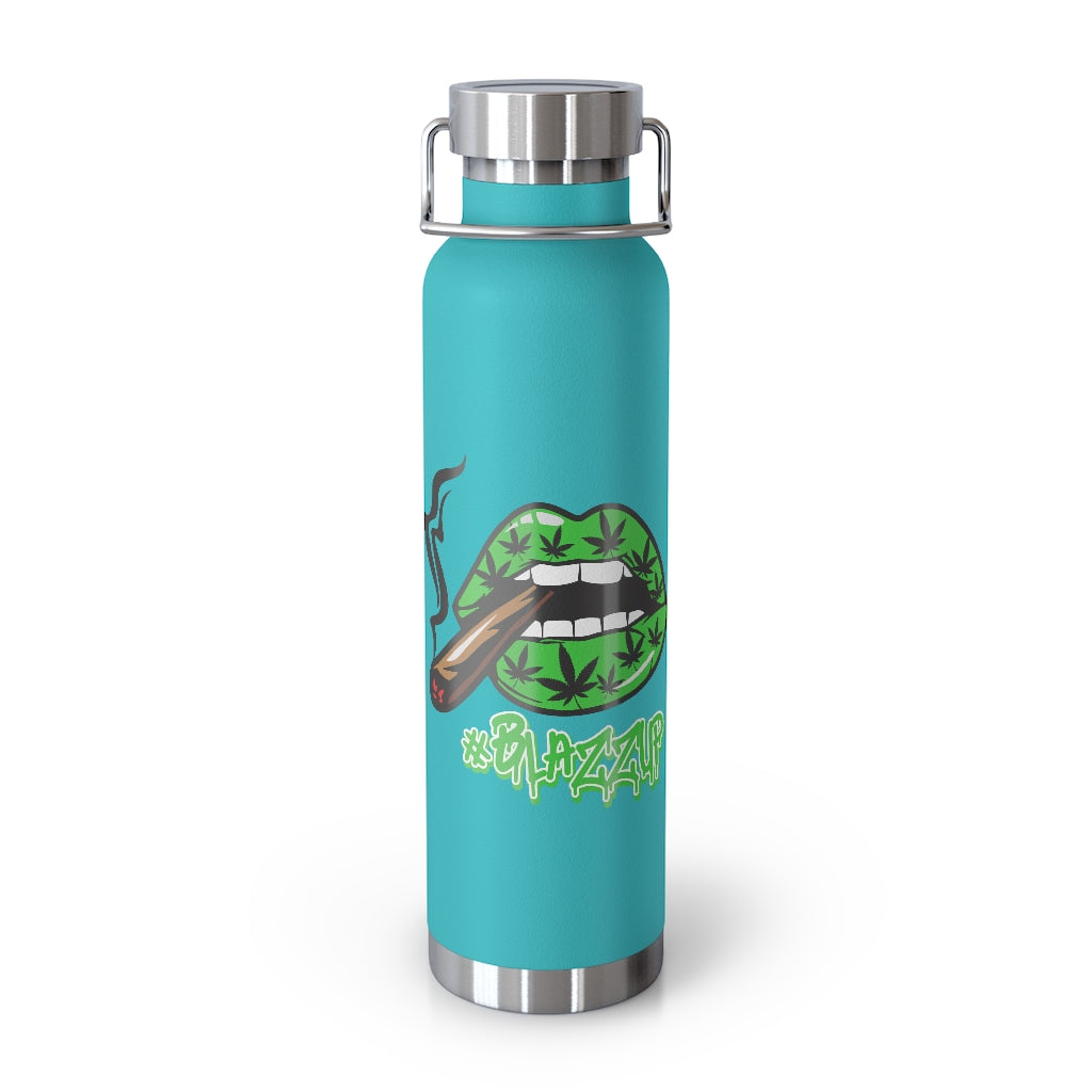 #Blazzup Classic Drip  Green 22oz Vacuum Insulated Bottle