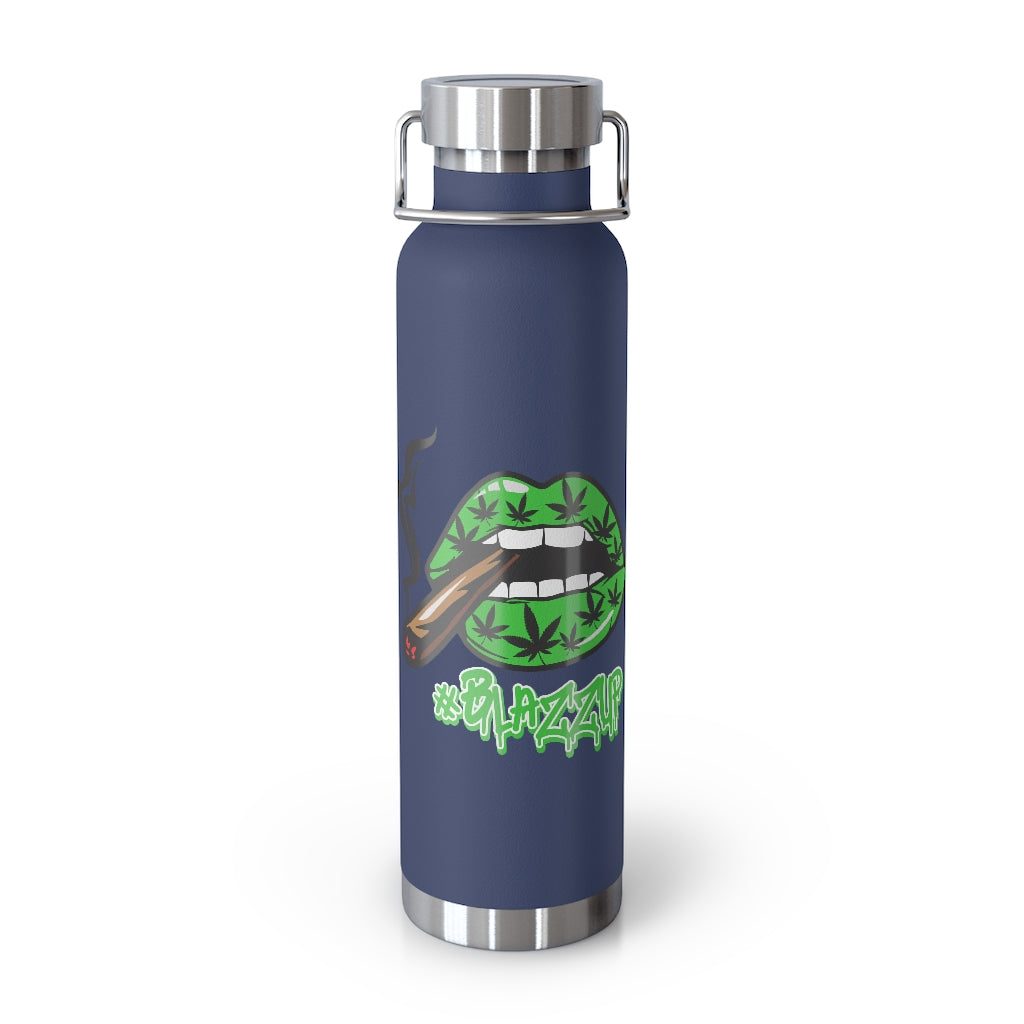 #Blazzup Classic Drip  Green 22oz Vacuum Insulated Bottle