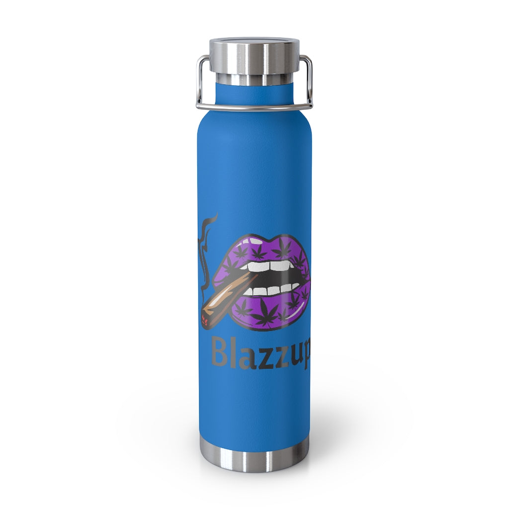 Blazzup  22oz Vacuum Insulated Bottle